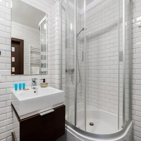 Apartment Osiedle Batorego Spacious By Bookinghost *