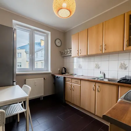 Apartment Osiedle Batorego Spacious By Bookinghost Poznan