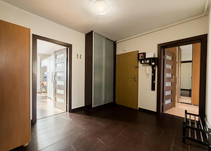 Apartmán Osiedle Batorego Spacious By Bookinghost *